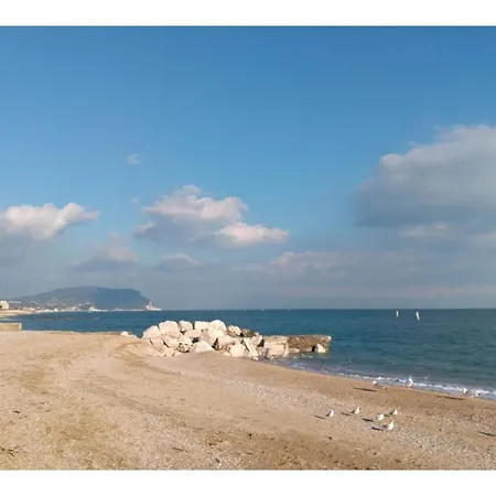 Il Faro Porto Recanati